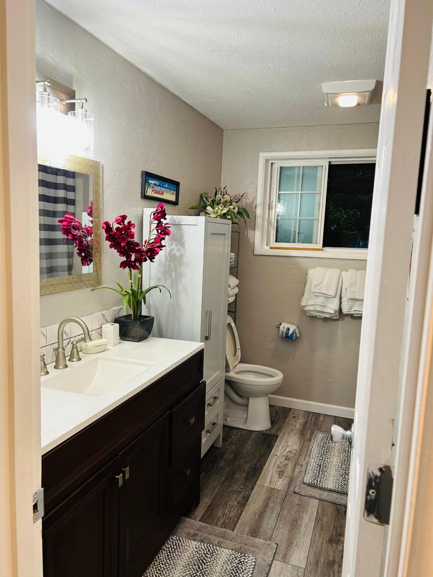 Emerald City 3 Bedroom 1 Bath Home Eugene Bagian luar foto