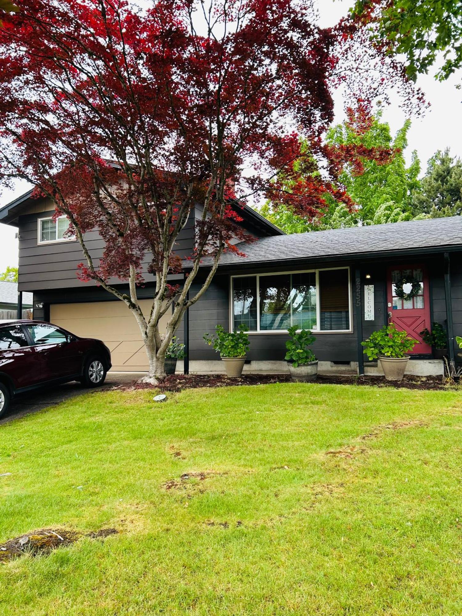 Emerald City 3 Bedroom 1 Bath Home Eugene Bagian luar foto