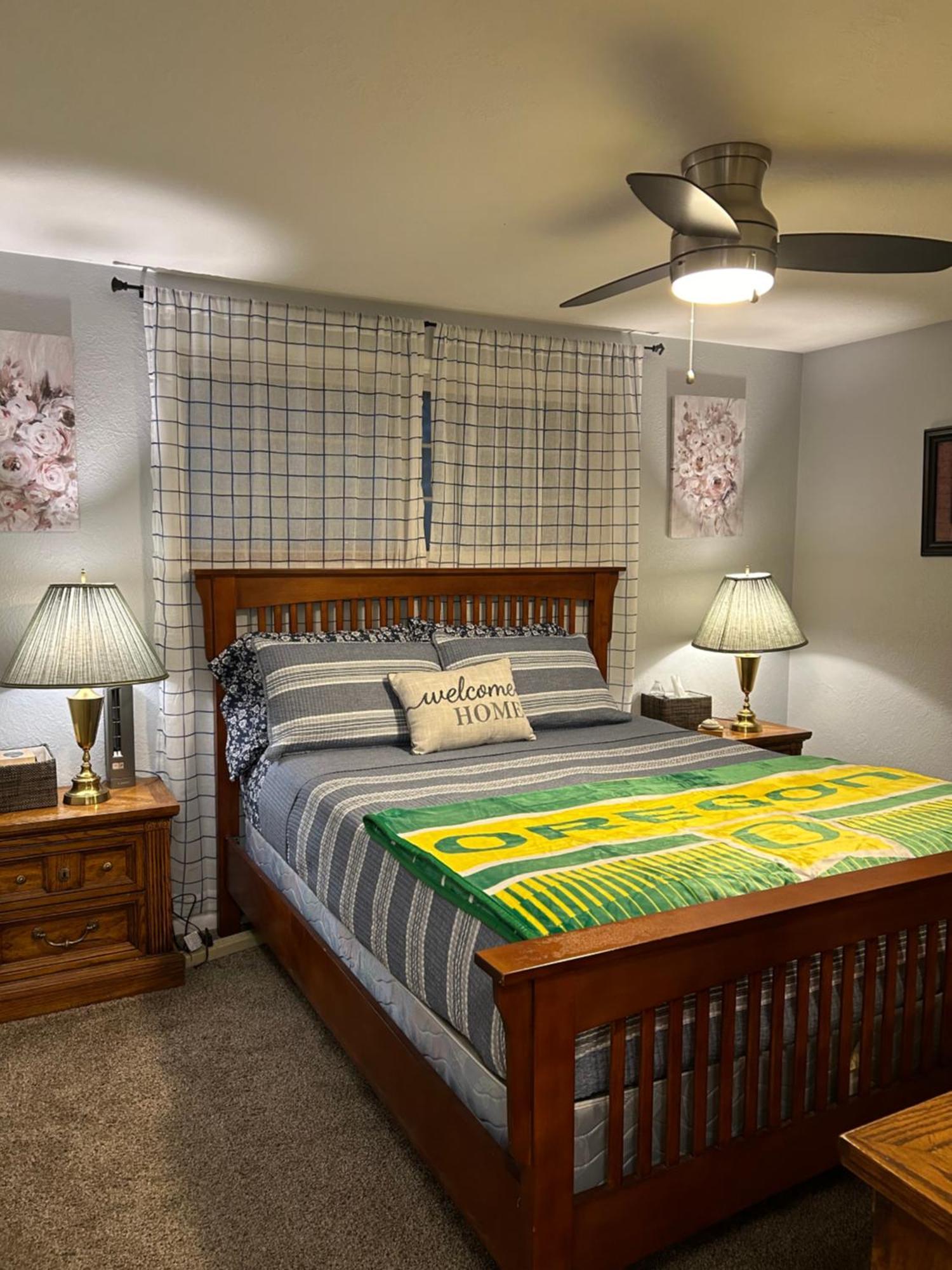 Emerald City 3 Bedroom 1 Bath Home Eugene Bagian luar foto